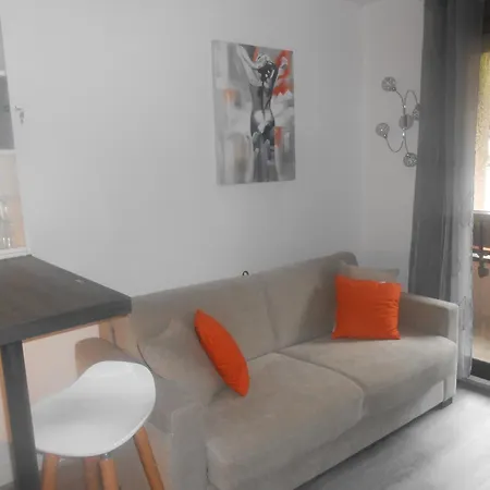 Appartement 2 Personnes Cures Ski Luchon Bagneres-de-Luchon Exterior photo